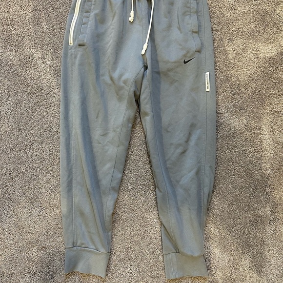 Nike Men's standard issue Sweatpants - Picture 1 of 4